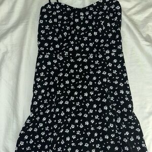 Francesca's Black and White Floral Mini Dress